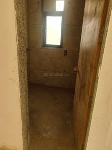 Bathroom Image of 2800 Sq.ft 4 BHK Apartment / Flat for sale in Divyajyot Sarang Lakeview, Vaishno Devi Circle Ahmedabad for Rs. 19500000