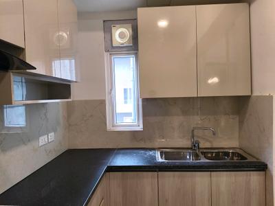 Kitchen Image of 1210 Sq.ft 3 BHK Apartment / Flat for sale in Signature Global City 37D 1, Sector 37D Gurgaon for Rs. 15400000
