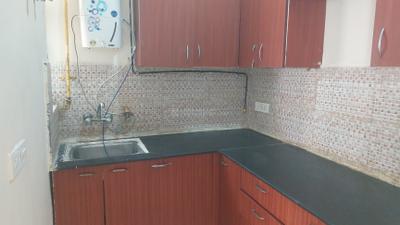 Kitchen Image of 615 Sq.ft 1 BHK Apartment / Flat for rent in Maxblis Grand Wellington, Sector 75 Noida for Rs. 25500