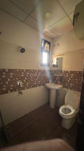 Bathroom Image of 1750 Sq.ft 3 BHK Apartment / Flat for sale in Aarohan Crystel Link Apartment, Amausi Lucknow for Rs. 9500000