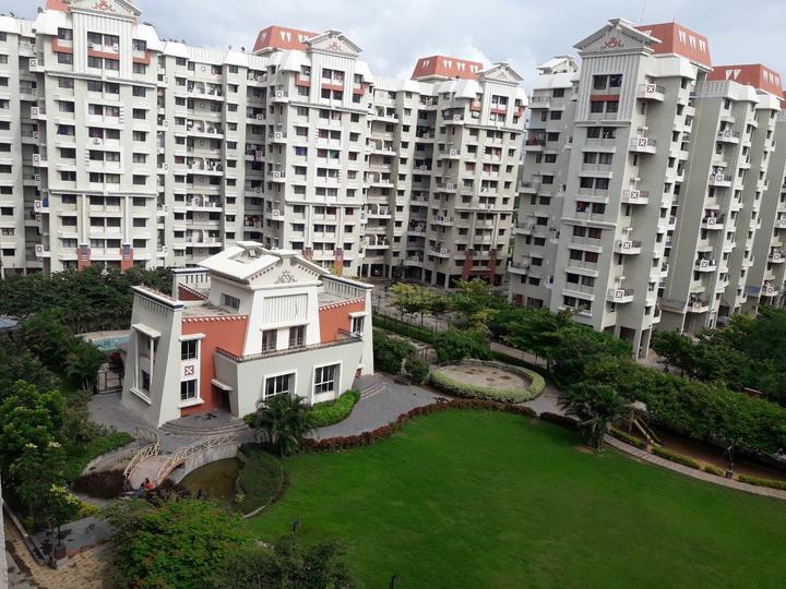 600 Sqft 1 BHK Flat for sale in Dreams Aakruti Hadapsar, Pune