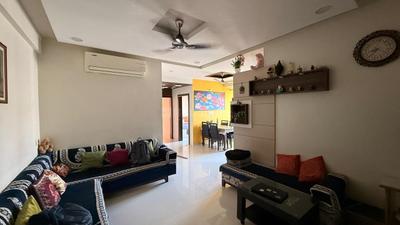 Hall Image of 1800 Sq.ft 3 BHK Apartment / Flat for sale in Naranpura Ahmedabad for Rs. 13500000