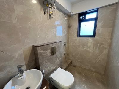 Image of 700 Sq.ft 2 BHK Apartment / Flat for sale in Santacruz East, Mumbai for Rs. 19200000