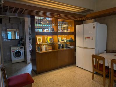 Hall Image of 900 Sq.ft 2 BHK Apartment / Flat for rent in Prabhadevi Mumbai for Rs. 100000