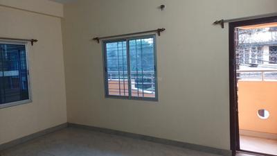 Bedroom Image of 825 Sq.ft 2 BHK Apartment / Flat for rent in Keshtopur Kolkata for Rs. 12500