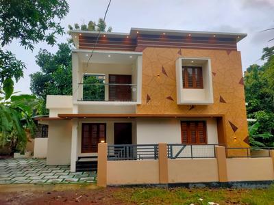 Image of 1700 Sq.ft 4 BHK Independent House for sale in Chottanikkara, Kochi for Rs. 7200000