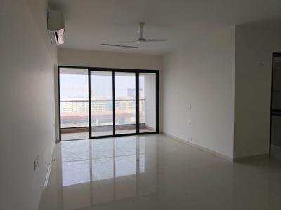 Living Room Image of 1200 Sq.ft 3 BHK Apartment / Flat for sale in Kalpataru Magnus, Bandra East Mumbai for Rs. 62000000