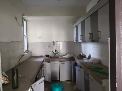 Kitchen Image of 1234 Sq.ft 2 BHK Apartment / Flat for sale in Logix Blossom Greens, Sector 143 Noida for Rs. 8200000