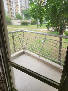 Balcony Image of 1800 Sq.ft 3.5 BHK Apartment / Flat for rent in BPTP Princess Park, Sector 86 Faridabad for Rs. 40000