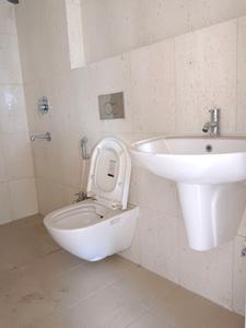 Common Bathroom Image of 1019 Sq.ft 3 BHK Apartment / Flat for sale in Godrej Seven, Banagram Kolkata for Rs. 6500000