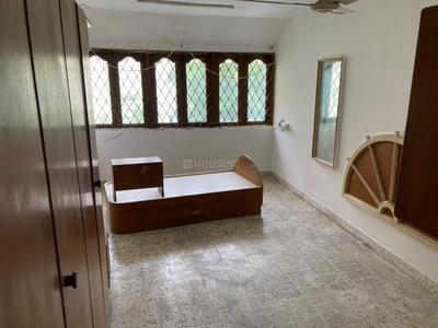 Bedroom Image of 2000 Sq.ft 3 BHK Independent House for rent in Shyamal Ahmedabad for Rs. 37500