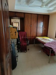 Bedroom Image of 1100 Sq.ft 3 BHK Apartment / Flat for rent in Benz Circle Vijayawada for Rs. 40000