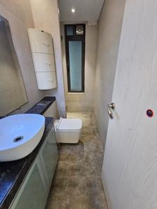 Bathroom Image of 1500 Sq.ft 4 BHK Apartment / Flat for sale in Bandra East Mumbai for Rs. 87000000
