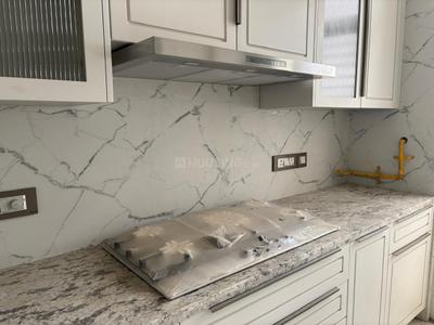Kitchen Image of 4500 Sq.ft 4 BHK Builder Floor for rent in DLF The Grove, DLF Phase 5 Gurgaon for Rs. 260000