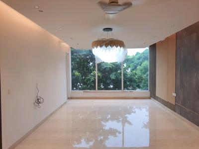 Living Room Image of 2400 Sq.ft 4 BHK Builder Floor for sale in DLF Phase 4 Gurgaon for Rs. 45000000