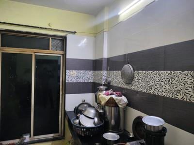 Kitchen Image of 480 Sq.ft 1 BHK Apartment / Flat for rent in Unique Greens, Kasarvadavali Thane for Rs. 17053