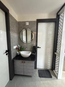 Bathroom Image of 1935 Sq.ft 3 BHK Apartment / Flat for sale in Sanskruti, Randesan Gandhinagar for Rs. 12500000