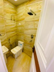 Image of 2850 Sq.ft 3 BHK Apartment / Flat for rent in Uttam Nagar, New Delhi for Rs. 24999