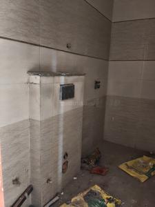 Bathroom Image of 950 Sq.ft 4 BHK Independent House for sale in Sector 105 Gurgaon for Rs. 14500000