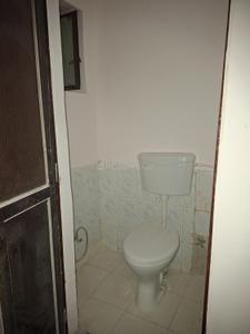 Bathroom Image of 594 Sq.ft 1 BHK Builder Floor for rent in Sector 9 Udaipur for Rs. 10000