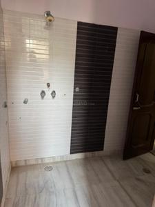 Bathroom Image of 2400 Sq.ft 3 BHK Independent House for rent in Preet Colony Zirakpur for Rs. 18000