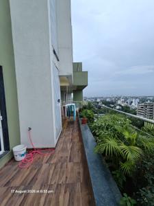 Balcony Image of 2200 Sq.ft 4 BHK Apartment / Flat for rent in Jaiprakash Nagar Nagpur for Rs. 150000