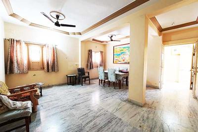 Hall Image of 4050 Sq.ft 6 BHK Independent House for sale in Khoraj Ahmedabad for Rs. 28000000