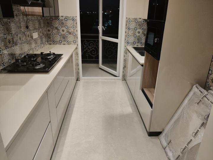 Laburnum Victory Floor 89 Main Image 1