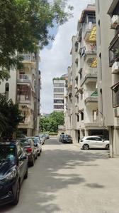 Image of 1180 Sq.ft 2 BHK Apartment / Flat for sale in Ratnadeep Apartments, Prahlad Nagar, Ahmedabad for Rs. 9200000