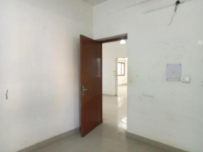 Bedroom Image of 2200 Sq.ft 3 BHK Apartment / Flat for rent in DDA Sector Pocket B C, Vasant Kunj New Delhi for Rs. 70000