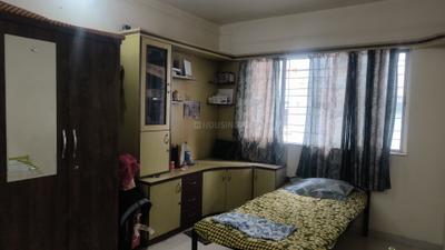 Bedroom Image of 500 Sq.ft 1 RK Apartment / Flat for rent in Kothrud Pune for Rs. 16000