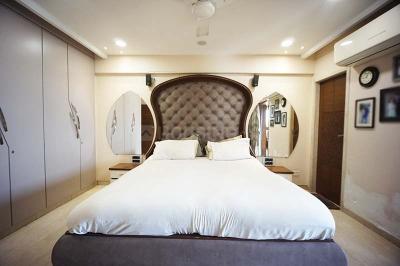Bedroom Image of 3060 Sq.ft 6 BHK Apartment / Flat for sale in Navrangpura Ahmedabad for Rs. 36000000
