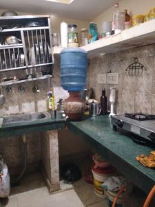 Kitchen Image of 495 Sq.ft 2 BHK Builder Floor for sale in Patparganj New Delhi for Rs. 4000000
