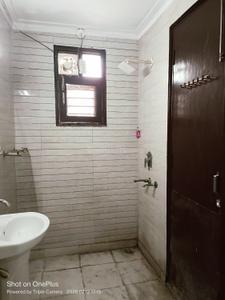 Image of 1800 Sq.ft 3 BHK Builder Floor for rent in Ashoka Enclave 2, Sector 37, Faridabad for Rs. 32000