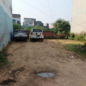 Image of 900 Sq.ft Residential Plot / Land for sale in Maruti Kunj, Gurgaon for Rs. 5000000