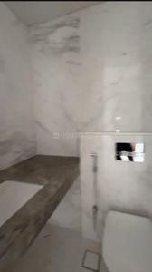 Bathroom Image of 1245 Sq.ft 2.5 BHK Apartment / Flat for rent in Lodha Bellagio, Powai Mumbai for Rs. 105000