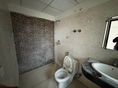 Bathroom Image of 1230 Sq.ft 2.5 BHK Apartment / Flat for sale in VVIP Homes, Noida Extension Greater Noida for Rs. 11500000