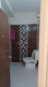 Bathroom Image of 1150 Sq.ft 2 BHK Apartment / Flat for sale in Morar Cantt. Gwalior for Rs. 4500000