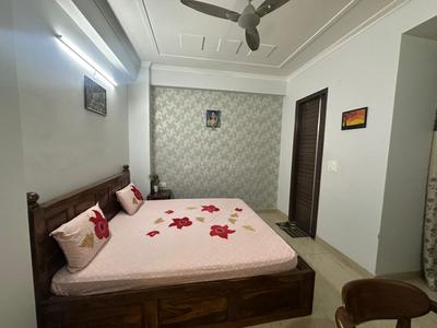 Bedroom Image of 1750 Sq.ft 3 BHK Builder Floor for rent in Sector 30 Gurgaon for Rs. 56000