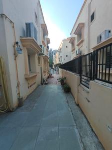 Balcony Image of 2700 Sq.ft 4 BHK Villa for sale in Ramdev Nagar Ahmedabad for Rs. 37500000