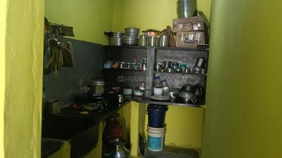 Kitchen Image of 350 Sq.ft 1 BHK Independent House for rent in Thottam Tiruppur for Rs. 3000