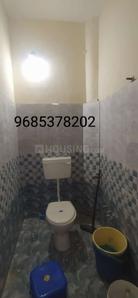 Bathroom Image of 2000 Sq.ft 6 BHK Independent House for sale in Changurabhata Raipur for Rs. 8000000