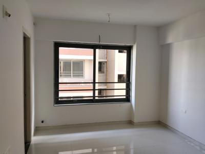 Bedroom Image of 3500 Sq.ft 4 BHK Independent House for rent in Satyam Sentossa Greenland by Satyam Developers , Bhadaj Ahmedabad for Rs. 80000