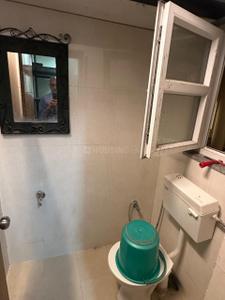 Bathroom Image of 1080 Sq.ft 2 BHK Apartment / Flat for rent in Adani The Meadows, Shantigram Ahmedabad for Rs. 40000