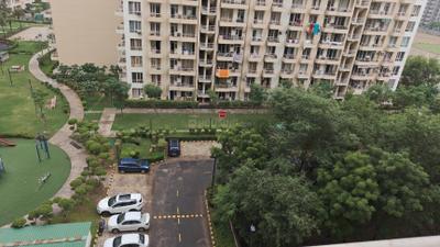 Balcony Image of 2000 Sq.ft 3.5 BHK Apartment / Flat for sale in Indiabulls Centrum Park, Sector 103 Gurgaon for Rs. 20500000