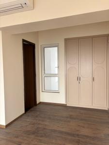 Bedroom Image of 1350 Sq.ft 2.5 BHK Apartment / Flat for sale in Rani Akriti Shantiniketan, Sector 143B Noida for Rs. 17000000