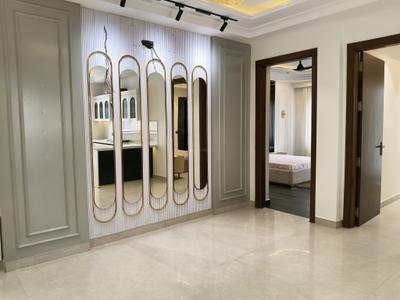 Living Room Image of 2900 Sq.ft 3 BHK Apartment / Flat for rent in Emaar The Palm Springs, DLF Phase 5 Gurgaon for Rs. 175000