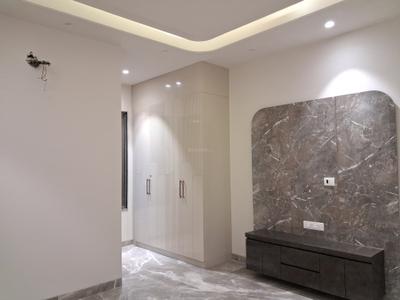 Bedroom Image of 1800 Sq.ft 3 BHK Builder Floor for sale in Paschim Vihar New Delhi for Rs. 36000000