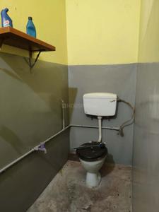 Image of 1200 Sq.ft 4 BHK Builder Floor for rent in Dhakuria, Kolkata for Rs. 20000