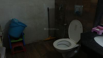 Spacetech Edana Bathroom Two 4